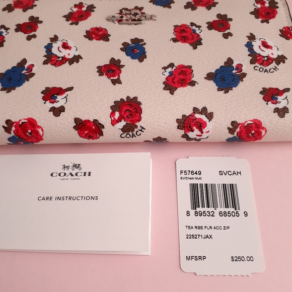 COACH 57649 Tea Rose Floral Flower Leather Wallet - Picture 2 of 8